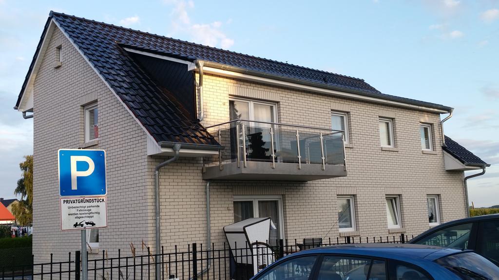 Lucys Haus 1 "Am Peeneblick" 페네뮌데 외부 사진
