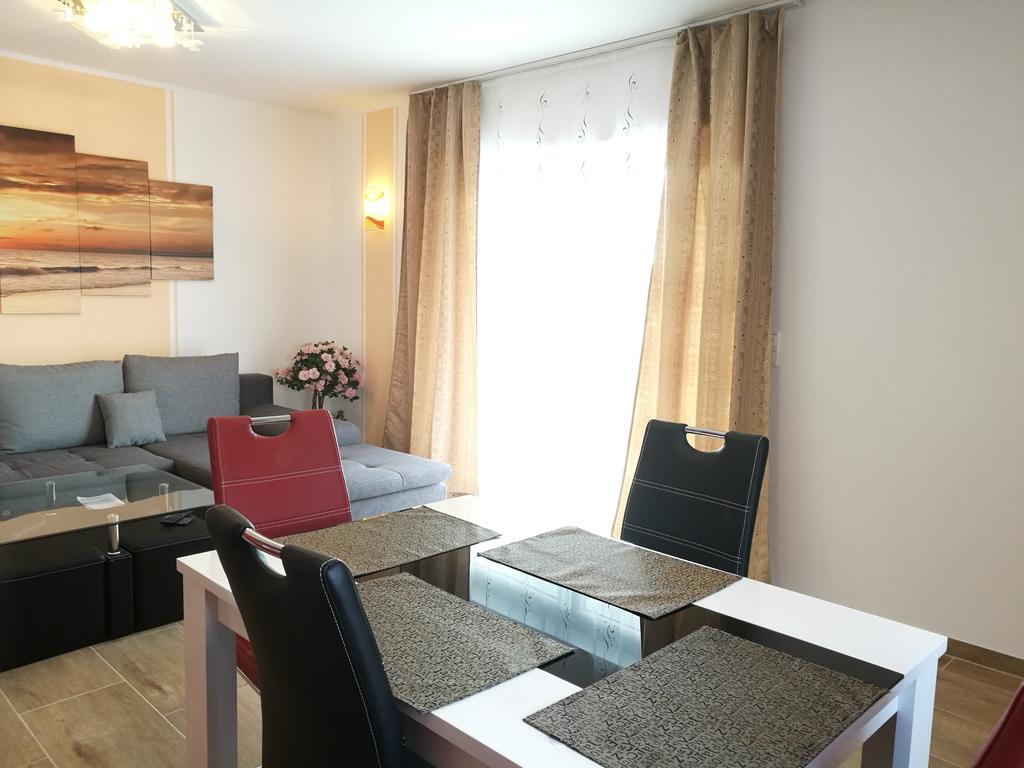 Lucys Haus 1 "Am Peeneblick" 페네뮌데 외부 사진